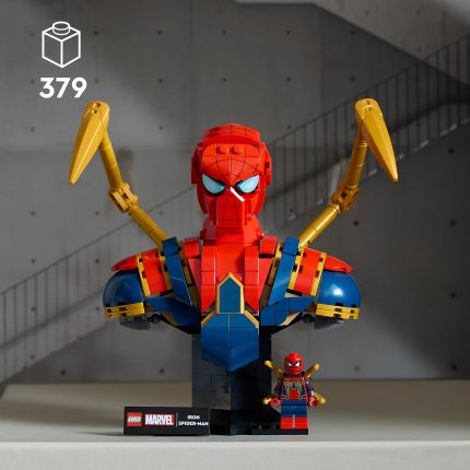 LEGO Marvel Iron Spider-Man Bust 76326 building set